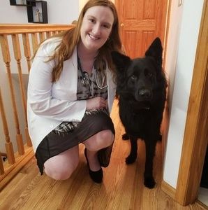 Meet your Posher, Abbi